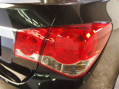 chevrolet cruze 2011 black sedan ls gasoline 4 cylinders front wheel drive automatic 75219