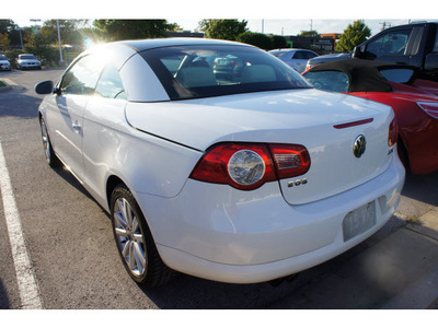 volkswagen eos 2007 white 2 0t gasoline 4 cylinders front wheel drive automatic 78729
