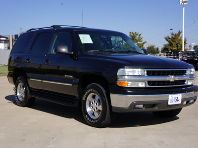 chevrolet tahoe 2003 dk  gray suv ls gasoline 8 cylinders rear wheel drive automatic 76108