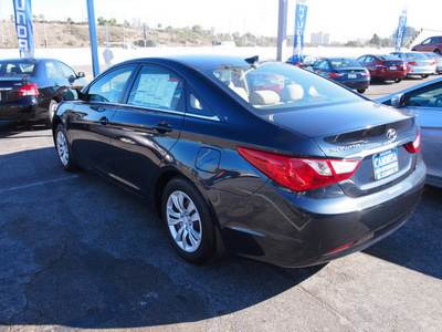 hyundai sonata 2013 dk  blue sedan gls 4 cylinders automatic 94010