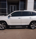 toyota highlander 2012 white suv limited gasoline 6 cylinders front wheel drive automatic with overdrive 77802