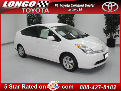 toyota prius 2005 white hatchback hybrid 4 cylinders front wheel drive automatic 91731