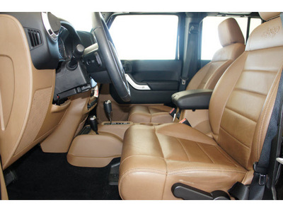 jeep wrangler unlimited 2011 black suv sahara 6 cylinders automatic 76505