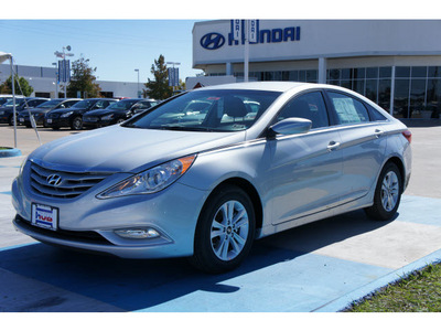 hyundai sonata 2013 silver sedan gls 4 cylinders automatic 77094