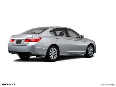 honda accord 2013 sedan gasoline 4 cylinders front wheel drive not specified 76210