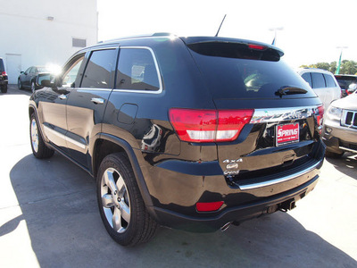 jeep grand cherokee 2013 black suv overland gasoline 8 cylinders 4 wheel drive automatic 77388