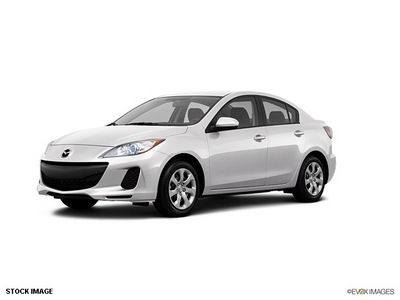 mazda mazda3 2013 white sedan i grand touring gasoline 4 cylinders front wheel drive not specified 80504