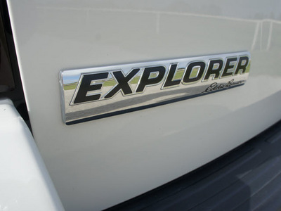 ford explorer 2010 white suv eddie bauer gasoline 6 cylinders 2 wheel drive automatic 75119