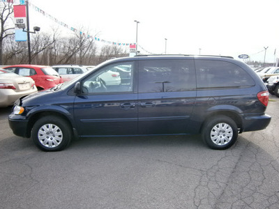 chrysler town and country 2005 blue van lx gasoline 6 cylinders front wheel drive automatic 13502