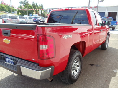 chevrolet silverado 1500 2011 red lt flex fuel 8 cylinders 4 wheel drive 4 speed with overdrive 98674