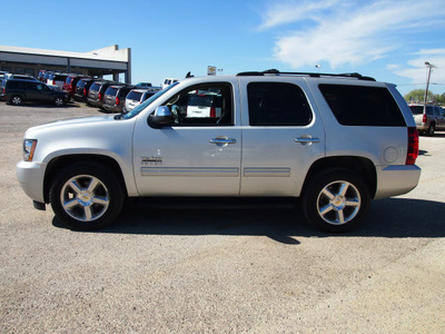chevrolet tahoe 2011 silver suv ls flex fuel 8 cylinders 2 wheel drive automatic 78064