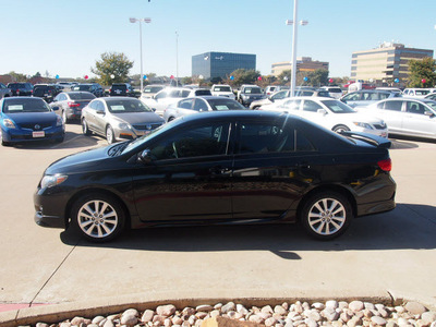 toyota corolla 2009 black sedan s gasoline 4 cylinders front wheel drive automatic 76053