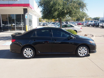 toyota corolla 2009 black sedan s gasoline 4 cylinders front wheel drive automatic 76053