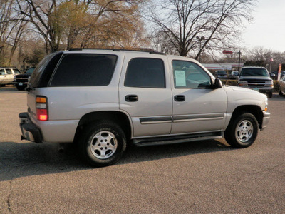 chevrolet tahoe 2005 pewter suv ls gasoline 8 cylinders 4 wheel drive automatic 55318
