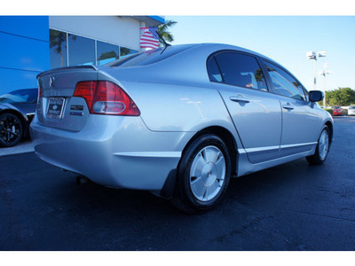 honda civic 2008 silver sedan hybrid hybrid 4 cylinders front wheel drive automatic 33177