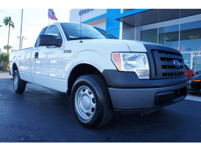 ford f 150 2010 white xl gasoline 8 cylinders 2 wheel drive automatic 33177