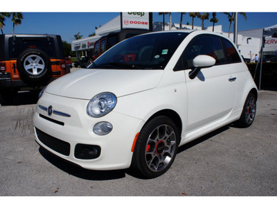 fiat 500 2012 white hatchback sport gasoline 4 cylinders front wheel drive automatic 33157
