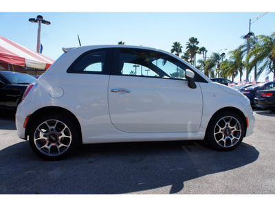 fiat 500 2012 white hatchback sport gasoline 4 cylinders front wheel drive automatic 33157