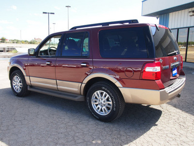 ford expedition 2013 red suv xlt 8 cylinders automatic 78861