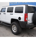 hummer h3 2007 white suv 5 cylinders automatic 78505