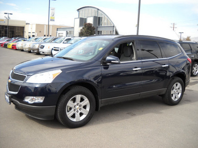 chevrolet traverse 2011 blue 6 cylinders automatic 79925