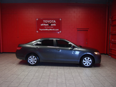 toyota camry 2010 dk  gray sedan le gasoline 4 cylinders front wheel drive automatic 76116