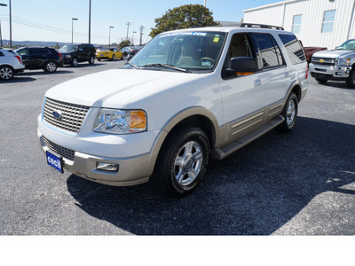 ford expedition 2005 oxford white clearc suv eddie bauer gasoline 8 cylinders rear wheel drive automatic 78028