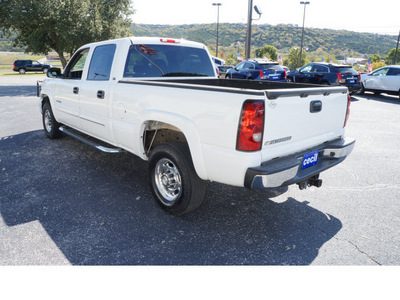 chevrolet silverado 1500hd classic 2007 white lt gasoline 8 cylinders rear wheel drive automatic 78028