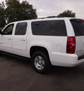 chevrolet suburban 2011 white suv lt 1500 8 cylinders automatic 78016