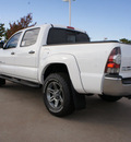 toyota tacoma 2013 white prerunner v6 6 cylinders automatic 76116