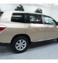 toyota highlander 2013 tan suv gasoline 6 cylinders front wheel drive automatic 91731