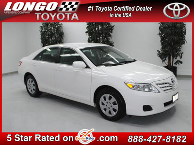 toyota camry 2010 white sedan le 4 cylinders automatic 91731