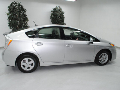 toyota prius 2010 silver 4 cylinders automatic 91731