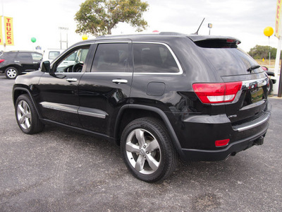 jeep grand cherokee 2011 black suv limited 8 cylinders automatic 78016