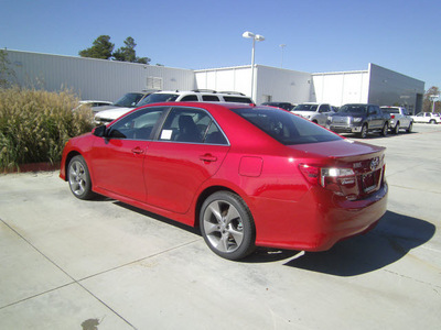 toyota camry 2012 red sedan se sport limited edition gasoline 4 cylinders front wheel drive automatic 75569