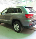 jeep grand cherokee 2013 gray suv laredo 6 cylinders automatic 44883