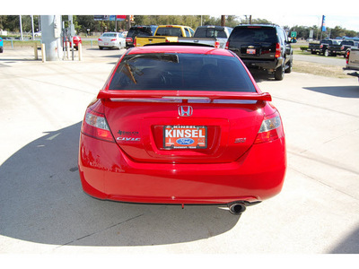 honda civic 2009 red coupe si gasoline 4 cylinders front wheel drive 6 speed manual 77706