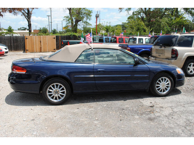 chrysler sebring 2006 dk  blue touring gasoline 6 cylinders front wheel drive automatic 77018