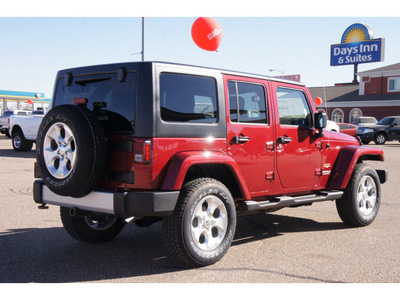 jeep wrangler unlimited 2013 red suv sahara gasoline 6 cylinders 4 wheel drive automatic with overdrive 79029