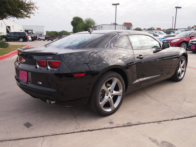 chevrolet camaro 2013 black coupe lt gasoline 6 cylinders rear wheel drive automatic 78130