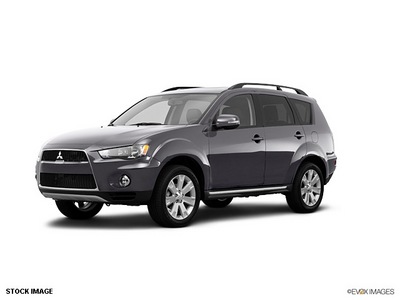 mitsubishi outlander 2013 suv se gasoline 4 cylinders all whee drive automatic 07724