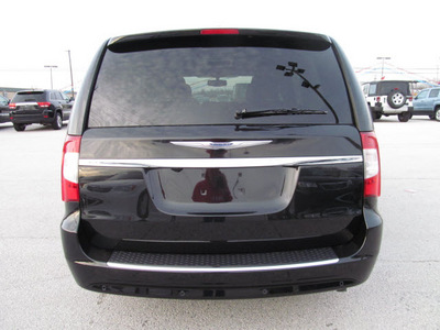 chrysler town and country 2013 black van touring l flex fuel 6 cylinders front wheel drive automatic 45840