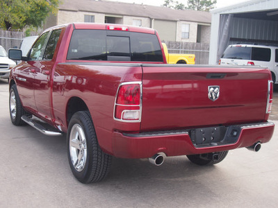 ram 1500 2011 dk  red pickup truck laramie 8 cylinders automatic 77338
