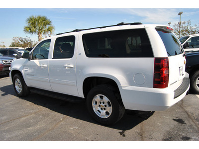 chevrolet suburban 2012 white suv lt flex fuel 8 cylinders 2 wheel drive automatic 77581