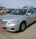 toyota camry 2010 silver sedan le 4 cylinders automatic 75110