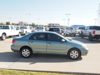 toyota corolla 2007 lt  green sedan le gasoline 4 cylinders front wheel drive automatic with overdrive 76108