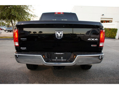 ram 2500 2012 black diesel 6 cylinders 4 wheel drive automatic 33157