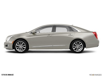 cadillac xts 2013 sedan luxury collection 6 cylinders 6 speed automatic 98901