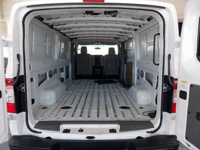 nissan nv cargo 2012 white van 1500 s gasoline 6 cylinders rear wheel drive automatic with overdrive 77477