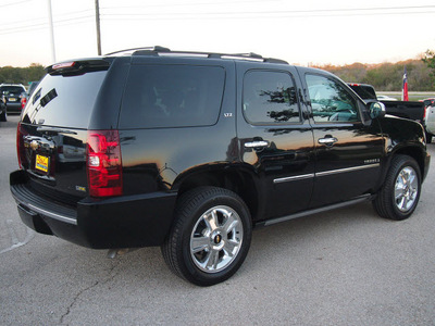 chevrolet tahoe 2009 black suv ltz v8 automatic with overdrive 77802